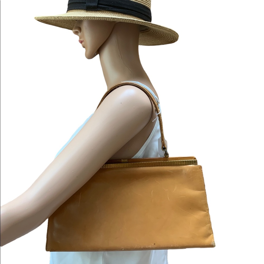 Vintage Manan Leather Purse